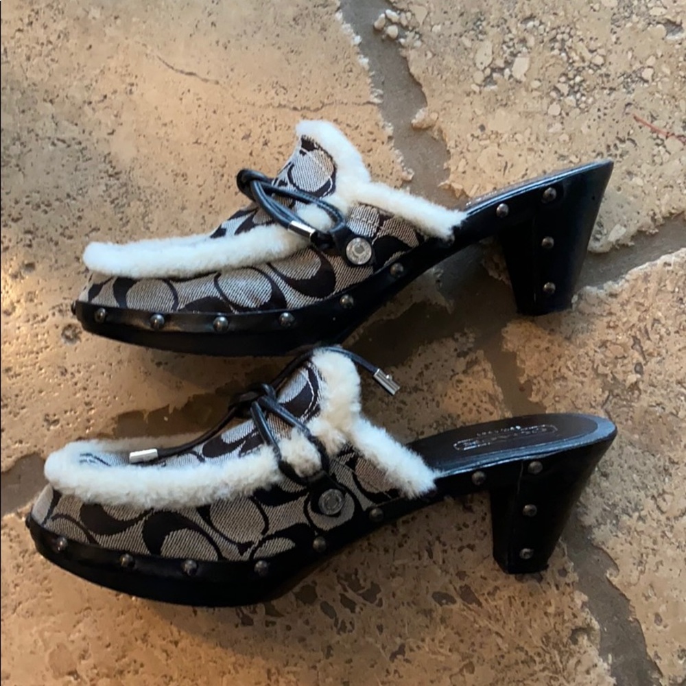 Coach clogs